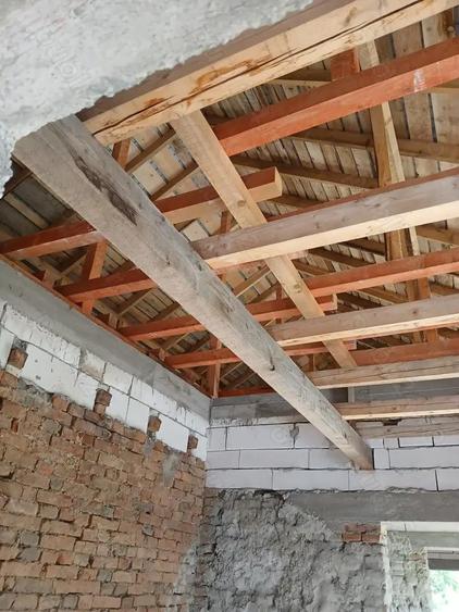 Casa in constructie de vanzare - 1