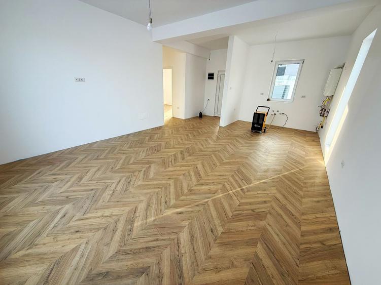 Casa Individuala la intrare in Berceni / 3 Camere / 2 Bai - 5