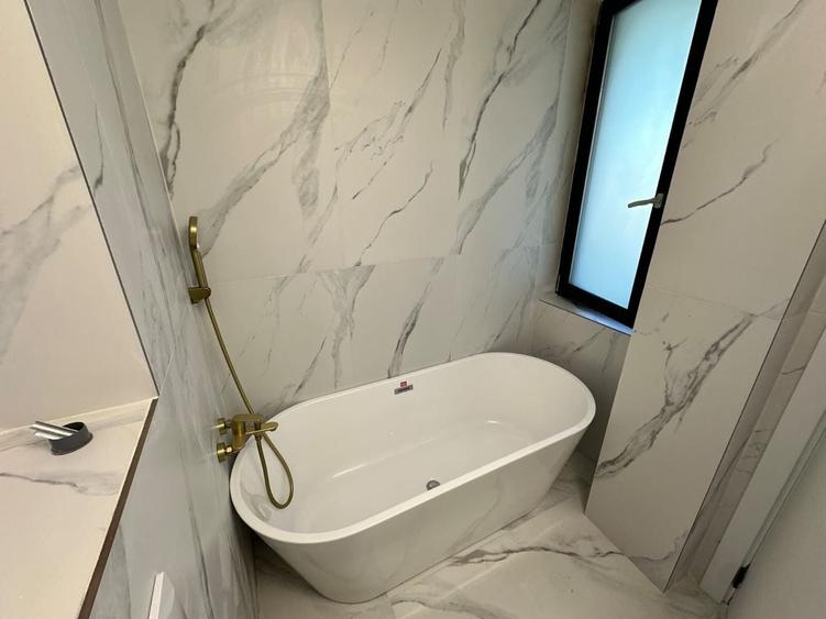 CASE INDIVIDUALE - 4 CAMERE, GARAJ, PANOURI SOLARE, COMISION 0% - 13