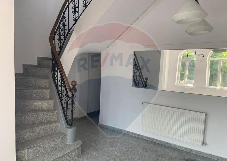 Spa?iu de birouri central - Vila 323 mp - Ideal sediu f... - 9