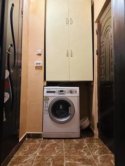 Inchiriez ap.o camera in Zona Lipovei, 35 mp, et.3 - 3