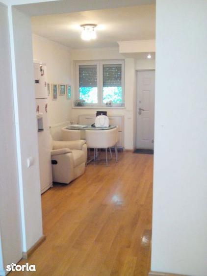 inchiriez garsoniera dubla cocheta Ploiesti -gara de sud 350E - 2