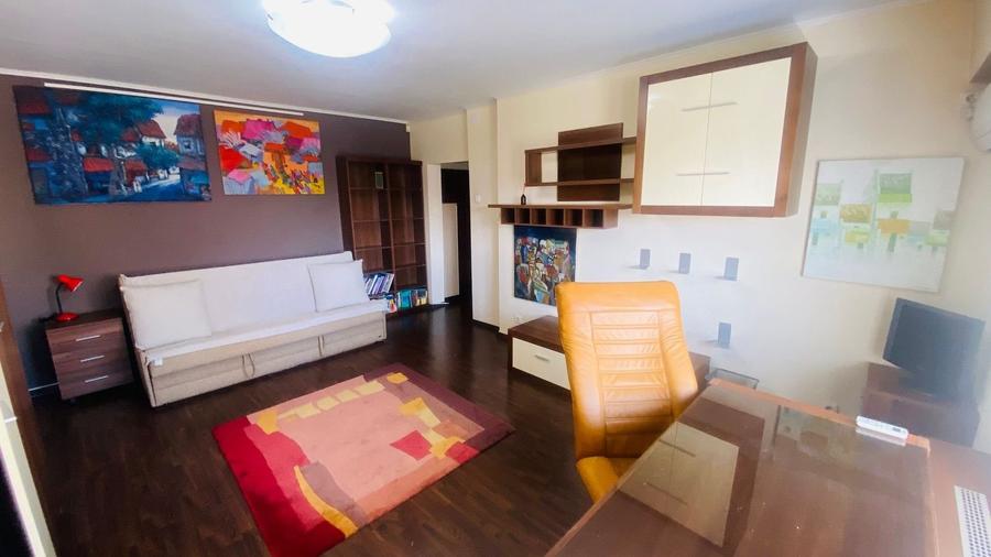 Unirii Piata Sf. Vineri - 3