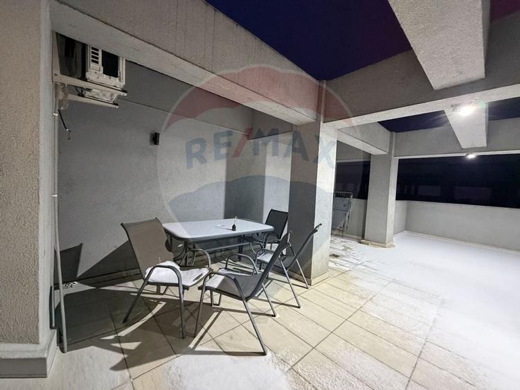 Apartament cu 3 camere de închiriat în zona Valea Rosie - 11