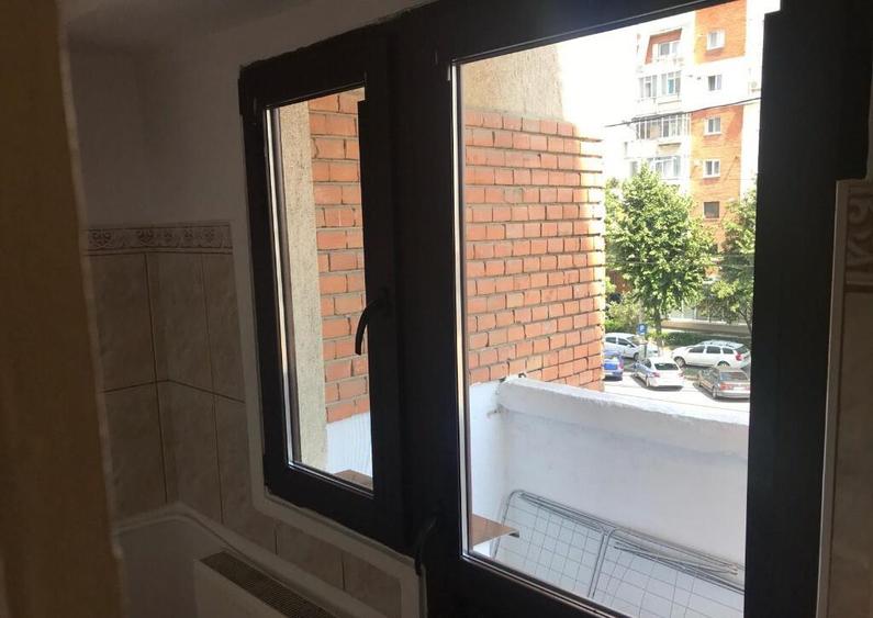 Garsoniera Unirii Centru - Biblioteca Judeteana - 2