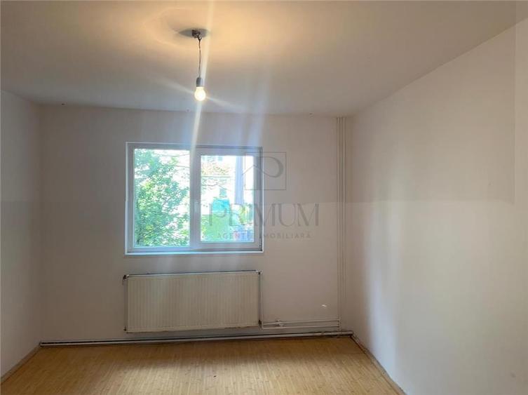 Garsoniera-renovata-Blascovici-etaj2 - 2