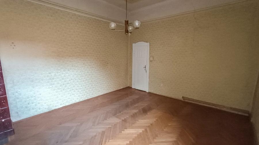 Locuință ultracentrală compusă din două apartamente cu intrări separate - 3