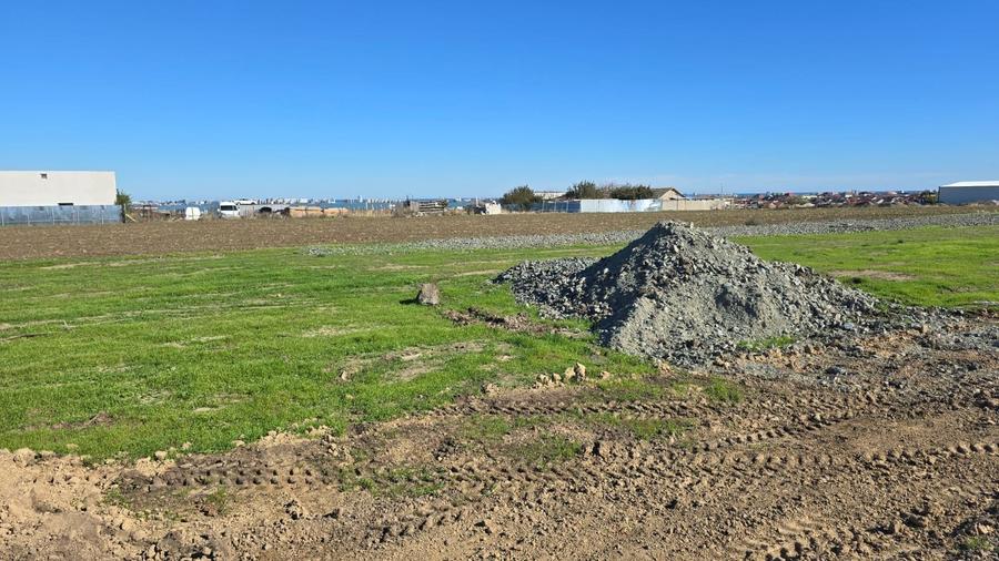 Teren intravilan industrial de vânzare – Ovidiu - 50 euro/mp (Cod E12) - 8