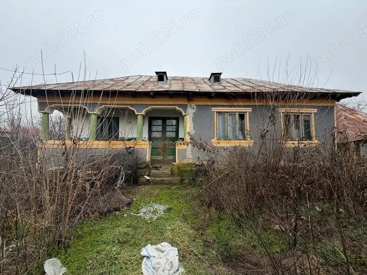 Casa veche cu teren 2200 mp in sat Izvoru de jos , com. Izvoru , jud. Arge? - 5