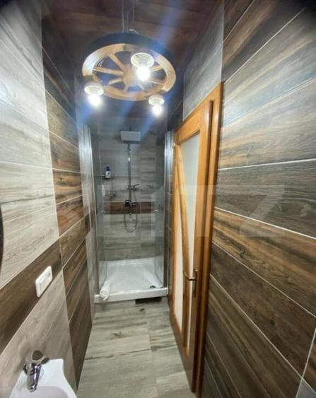 Casa de vanzare in Colibi?a, aproape de lac - 10