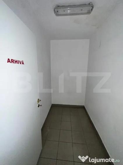 Spatiu comercial de inchiriat - 130 mp - Liceul auto Deva - 1