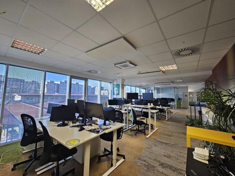 Spatiu de birouri  de inchiriat - 1