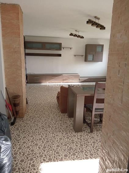 Proprietar. Apartament ultracentral la etajul 1, la English Park Proprietar. Apartament ultracentral la etajul 1, la English Park