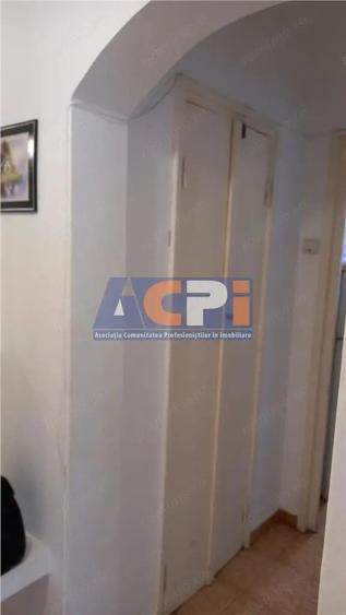 2 camere decomandate - 10