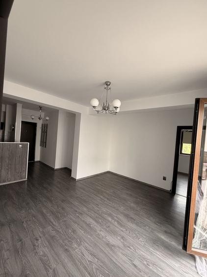 Vand Apartament 3 camere - 5