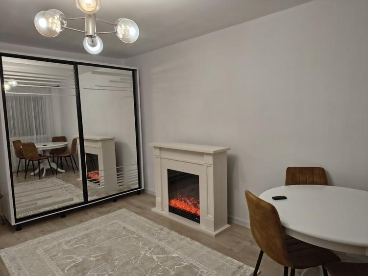 Apartament cu 2 camere decomandat în Exterior Vest