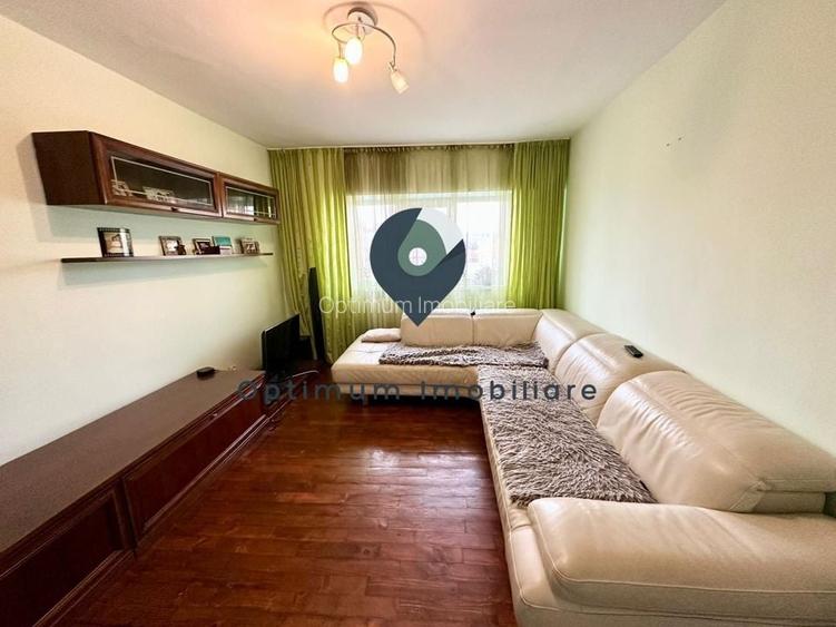 Apartament cu 3 camere, 2 bai in Manastur, zona P-ta Ion Mester !
