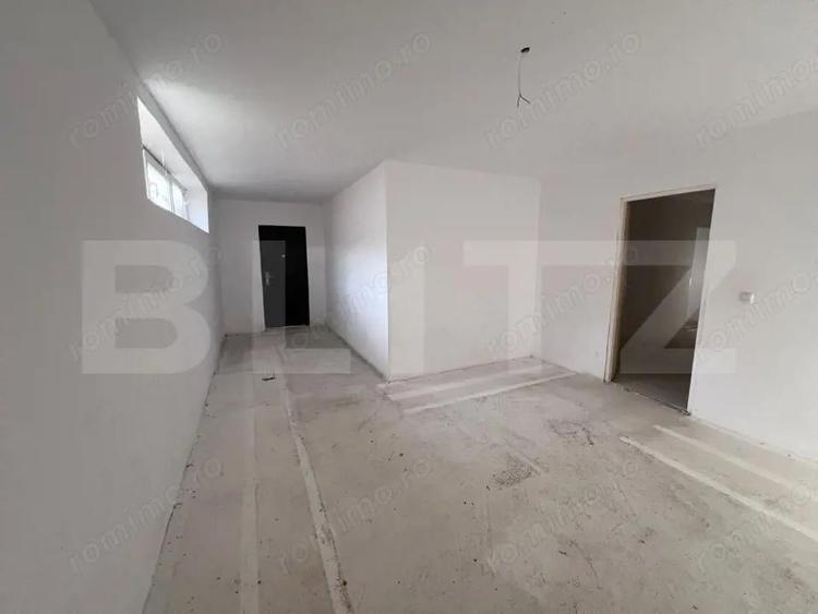 Casa de inchiriat 345mp utili, teren 1.342mp cu potential comercial. - 11