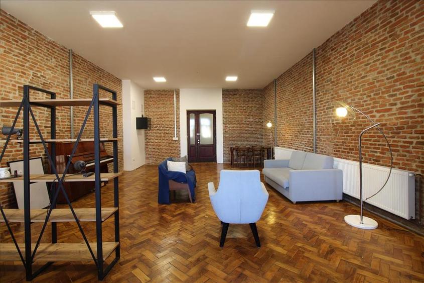 Apartament spatios cu 2 camere, Ultracentral, Piata Unirii - 1