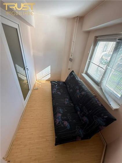 1 camera l Bloc Militar l 30 MP l Zona Mc.Donald - 3