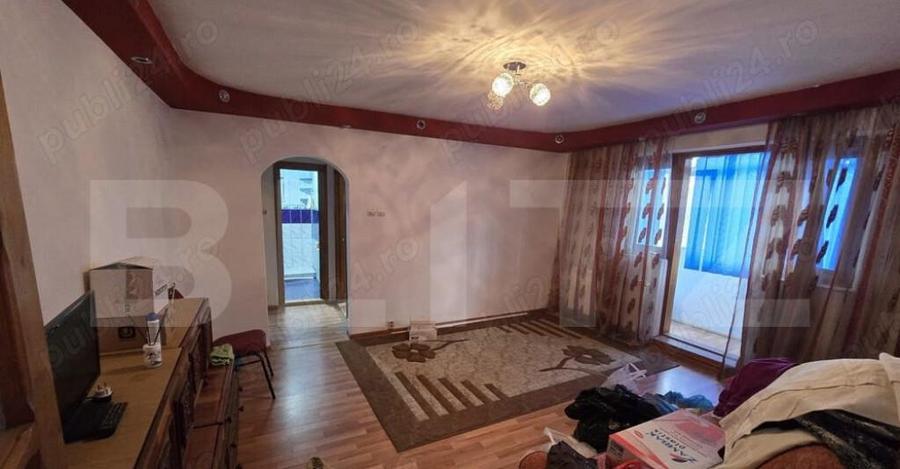 Pucioasa Apartament semidecomandat 2 camere etj 2/4 - 2