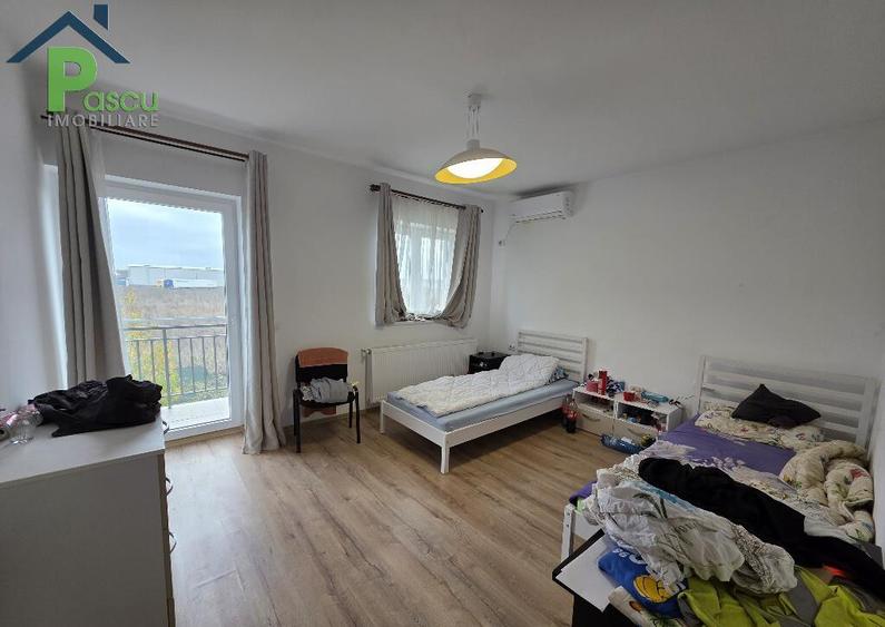 Vila Otopeni, drumul Garii Balotesti, aeroport, 4 camere, 3 bai - 8