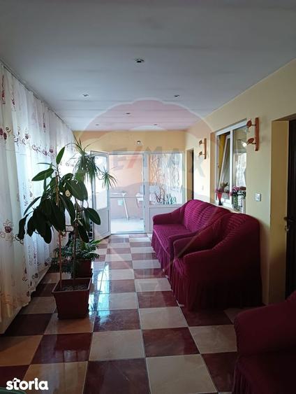 Casa spa?ioasa cu garaj - Mogo?oaia, foarte aproape de Podul Mogo?oaia - 15