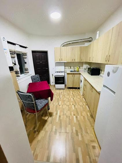 Garsoniera la curte de inchiriat - 4