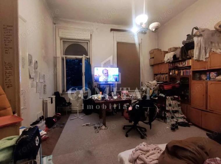 Apartament de vanzare | Cladire istorica | zona str. Republicii - 4