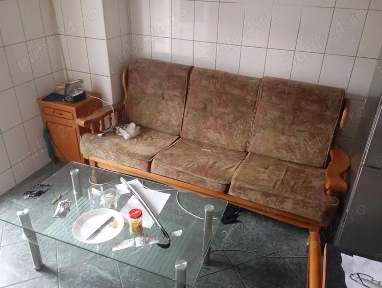 De inchiriat garsoniera 45mp, Monitorul Oficial/13 Septembrie - 8