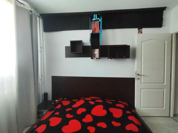 Apartament 3 Camere Sector 4 - 10