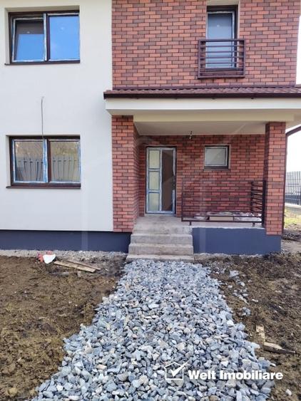 Casa de vanzare in Dezmir - 1