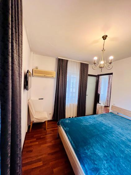 2 camere Universitate | 2 min metrou | vedere Teatrul Național - 1