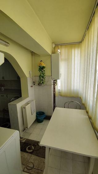 Apartament Buzias 2 camere decomandat - 2