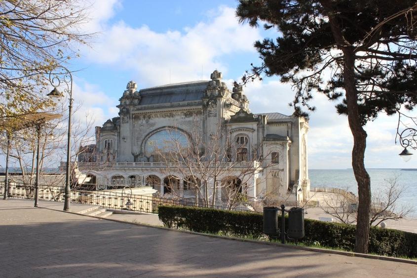 spatiu birouri 110 mp, Poarta 1, Cazino - 1