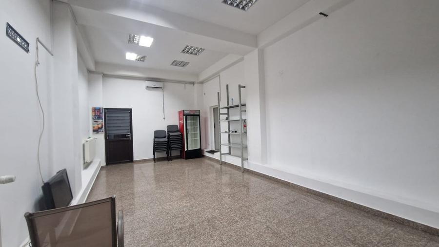 Spatiu comercial, 50mp, Cornitoiu, zona Consul - 2