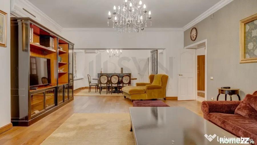 Apartament cu 4 camere decomandat în Primăverii