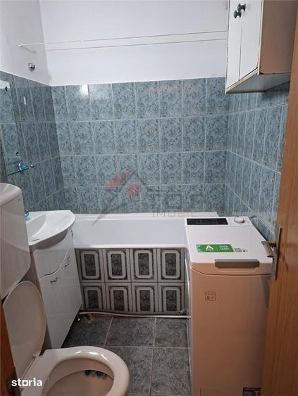 Inchiriere Apartament cu 2 camere Decomandat Podu Ros - 2