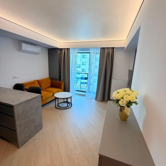 Apartament cu 2 camere semidecomandat în Pipera
