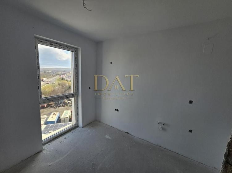 Apartament cu 3 camere în Mărăști