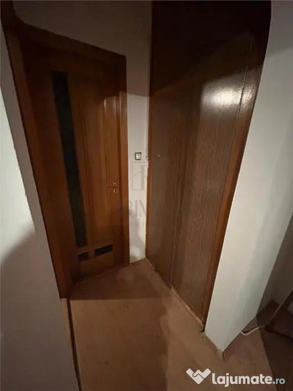 Apartament cu 2 camere semidecomandat în Buziașului