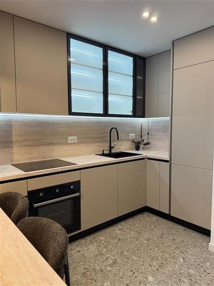 Apartament cu 2 camere decomandat în Floreasca