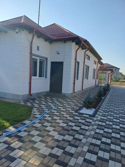 Casă cu Teren 1000 Mp în Țigănești