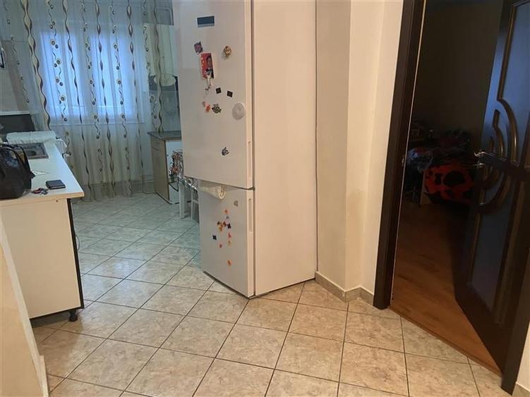 Apartament cu 2 camere decomandat în Gară