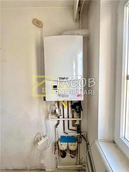 Apartament cu 2 camere decomandat în Energiei
