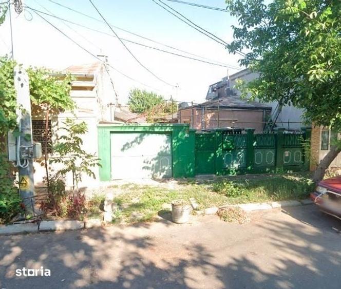 Casă cu 3 camere cu Teren 390 Mp în Gării