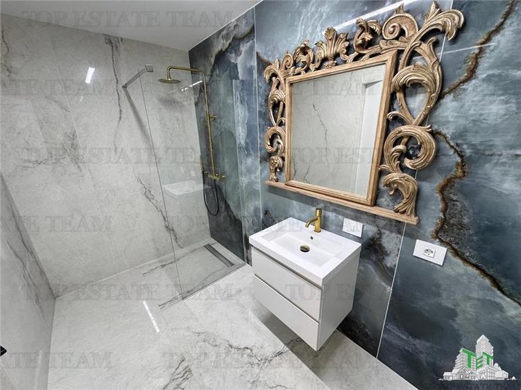 Apartament cu 5 camere decomandat, mobilat în Pipera