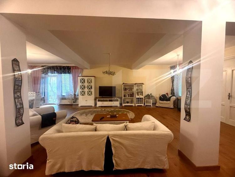 Casă cu 4 camere cu Teren 700 Mp în Central