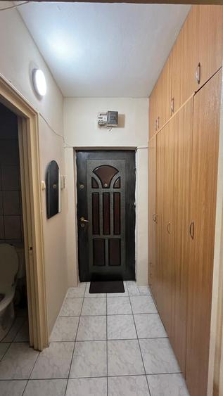 Garsonieră decomandată în Drumul Taberei