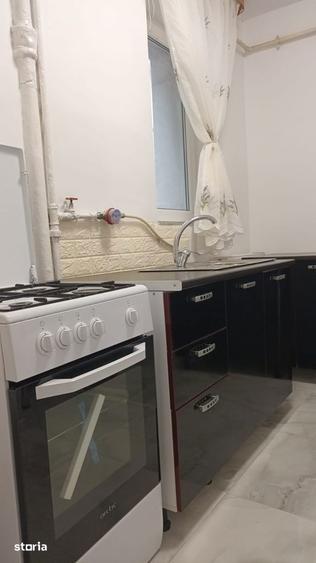 Apartament cu 2 camere semidecomandat, mobilat în Aleea Trandafirilor